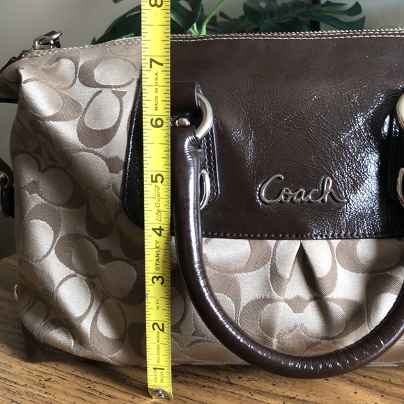 Coach Convertible Bag - Picture 14 of 15